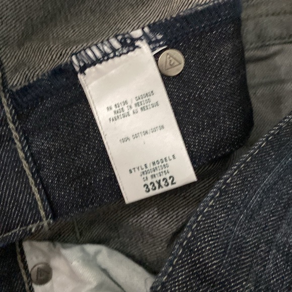 NWT, Guess, Pasadena Straight Leg Button fly Men’s Jeans, Size 33X32 - Picture 7 of 13